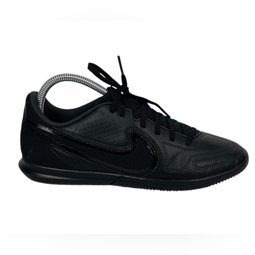Nike Men's All-Black Athletic Training Shoe